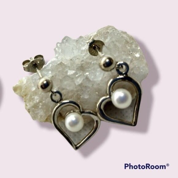 Sterling silver 925 stamped heart pearl earrings - Picture 1 of 2